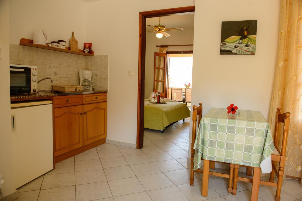 Amphitrite Apartment Myrties Екстериор снимка