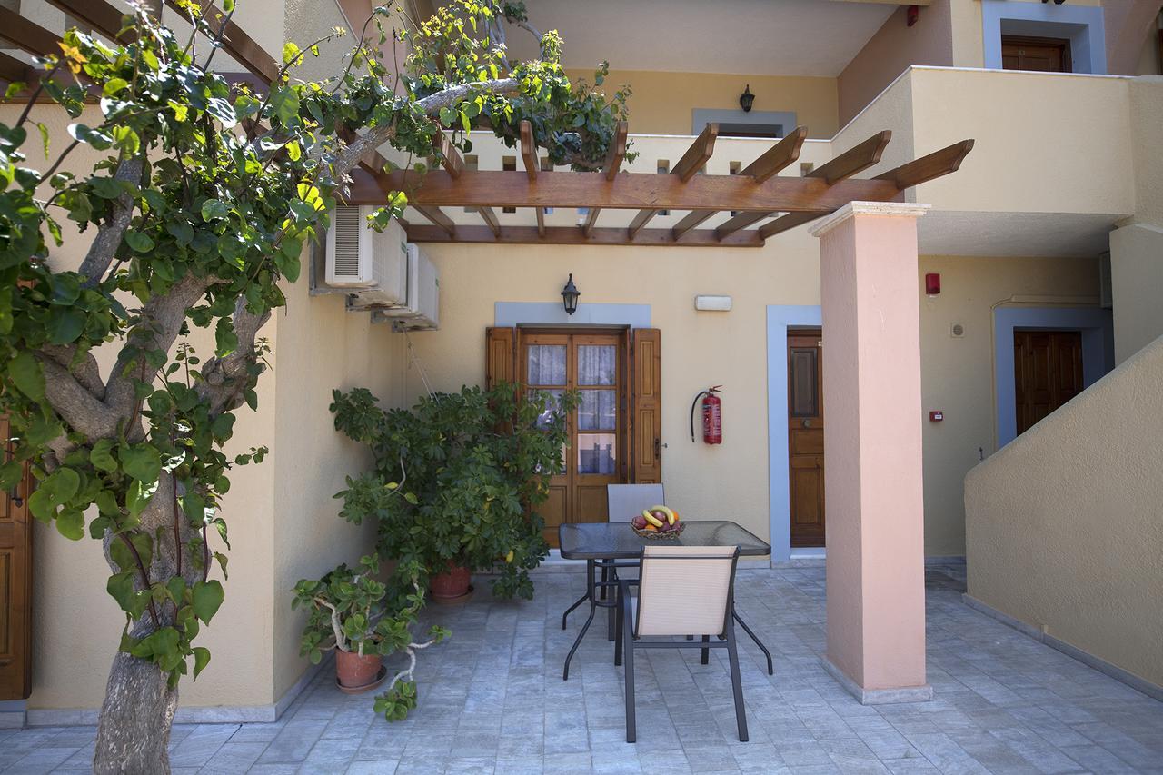 Amphitrite Apartment Myrties Екстериор снимка